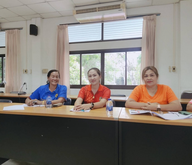 ประชุมติดตามความก้าวหน้าและปรึกษาหารือการปฏิบัติการขจัดความยากจนและพัฒนาคนทุกช่วงวัย