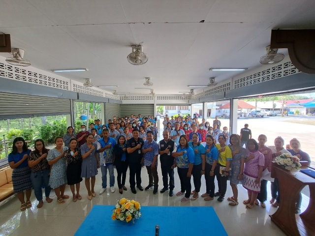 โครงการพัฒนาศักยภาพและเพิมเครือข่ายชมรม STRONG-จิตพอเพียงต้านทุจริตจังหวัดสุราษฎร์ธานี
